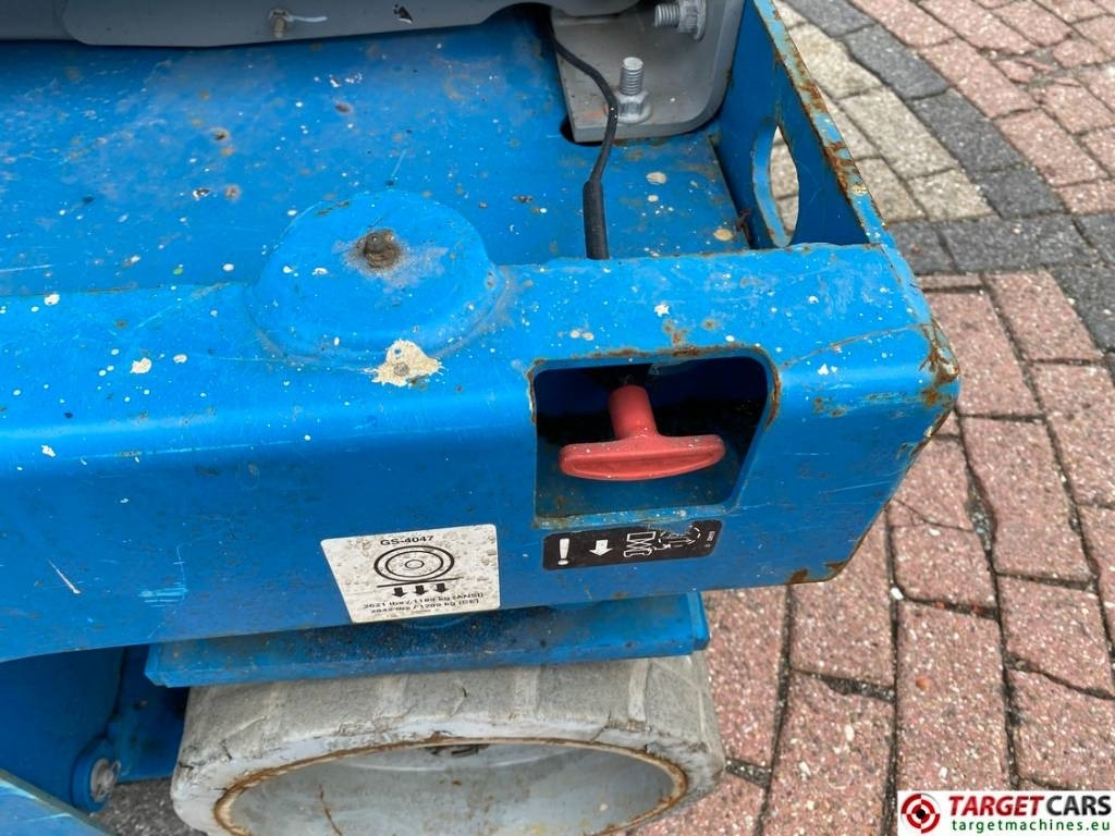 Ψαλιδωτό ανυψωτικό Genie GS-4047 Electric Scissor Work Lift 1389cm: φωτογραφία 18 Ψαλιδωτό ανυψωτικό Genie GS-4047 Electric Scissor Work Lift 1389cm: φωτογραφία 18