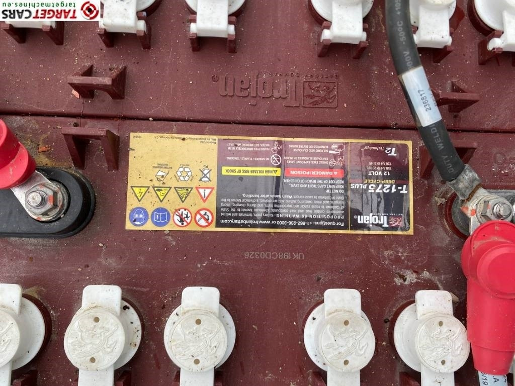 Ψαλιδωτό ανυψωτικό Genie GS-4047 Electric Scissor Work Lift 1389cm: φωτογραφία 17 Ψαλιδωτό ανυψωτικό Genie GS-4047 Electric Scissor Work Lift 1389cm: φωτογραφία 17