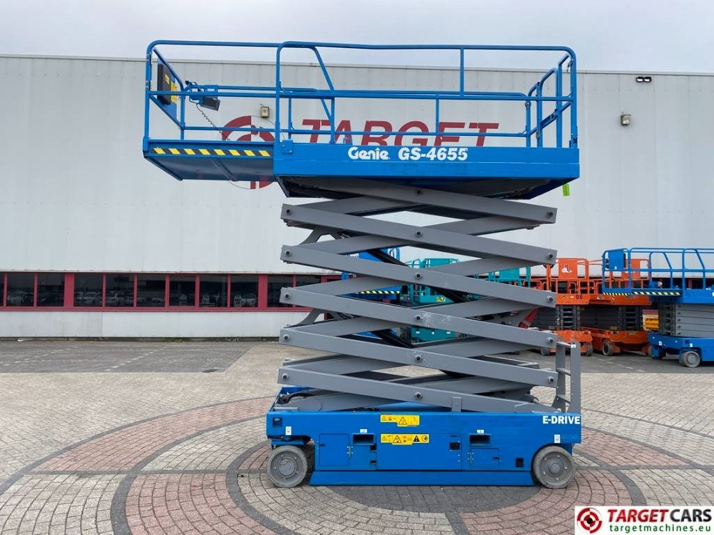 Genie GS-4655 Electric E-Drive Scissor Work Lift 1595cm - Ψαλιδωτό ανυψωτικό: φωτογραφία 5 Genie GS-4655 Electric E-Drive Scissor Work Lift 1595cm - Ψαλιδωτό ανυψωτικό: φωτογραφία 5