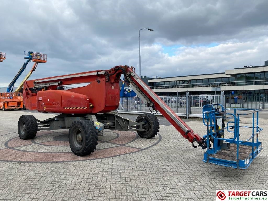 Genie Z-135/70 Articulated 4x4x4 Diesel Boom Lift 4315cm - Καλαθοφόρο ανυψωτικό: φωτογραφία 2 Genie Z-135/70 Articulated 4x4x4 Diesel Boom Lift 4315cm - Καλαθοφόρο ανυψωτικό: φωτογραφία 2