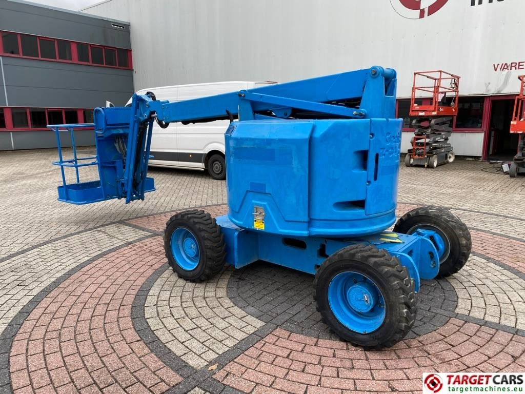 Genie Z-34/22 Articulated 4x4 Diesel Boom WorkLift 12.4M - Καλαθοφόρο ανυψωτικό: φωτογραφία 4 Genie Z-34/22 Articulated 4x4 Diesel Boom WorkLift 12.4M - Καλαθοφόρο ανυψωτικό: φωτογραφία 4