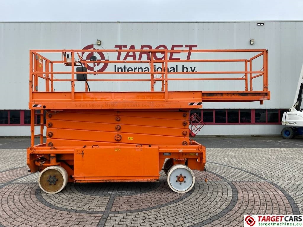 JLG 153-12 Liftlux Electric Scissor Work Lift 1730cm - Ψαλιδωτό ανυψωτικό: φωτογραφία 5 JLG 153-12 Liftlux Electric Scissor Work Lift 1730cm - Ψαλιδωτό ανυψωτικό: φωτογραφία 5