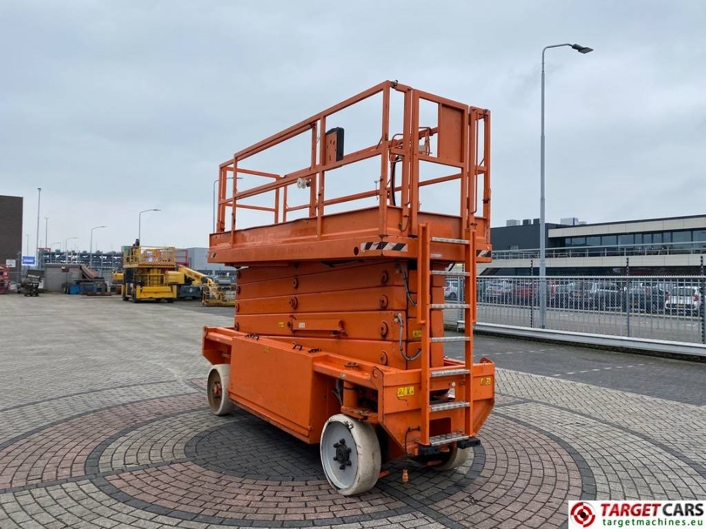 JLG 153-12 Liftlux Electric Scissor Work Lift 1730cm - Ψαλιδωτό ανυψωτικό: φωτογραφία 2 JLG 153-12 Liftlux Electric Scissor Work Lift 1730cm - Ψαλιδωτό ανυψωτικό: φωτογραφία 2