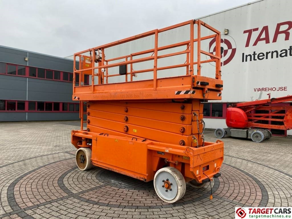 JLG 153-12 Liftlux Electric Scissor Work Lift 1730cm - Ψαλιδωτό ανυψωτικό: φωτογραφία 4 JLG 153-12 Liftlux Electric Scissor Work Lift 1730cm - Ψαλιδωτό ανυψωτικό: φωτογραφία 4