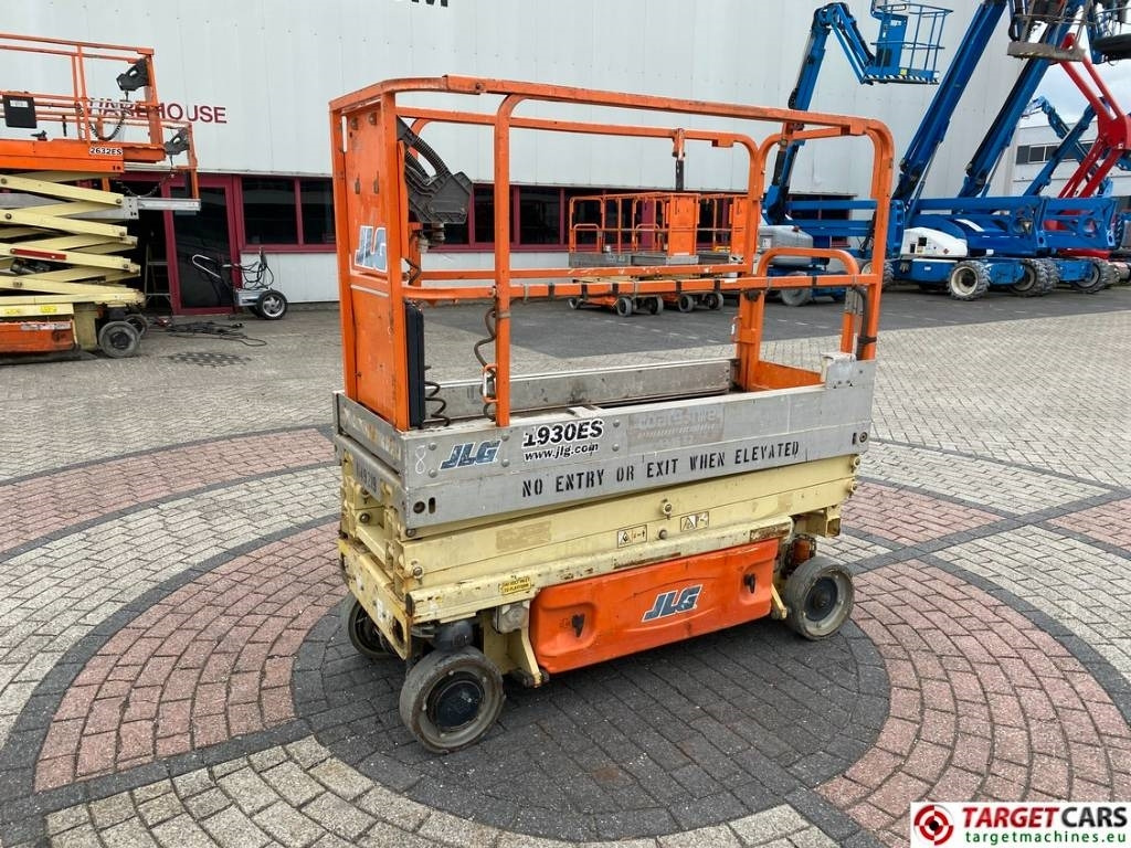 JLG 1930ES Electric Scissor Work Lift 772cm - Ψαλιδωτό ανυψωτικό: φωτογραφία 1 JLG 1930ES Electric Scissor Work Lift 772cm - Ψαλιδωτό ανυψωτικό: φωτογραφία 1