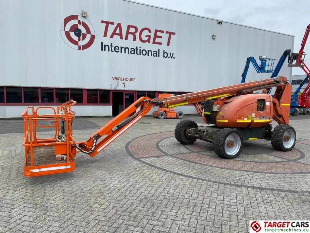 JLG 600AJ Articulated 4x4x4 Diesel Boom Lift 2047cm - Καλαθοφόρο ανυψωτικό: φωτογραφία 1 JLG 600AJ Articulated 4x4x4 Diesel Boom Lift 2047cm - Καλαθοφόρο ανυψωτικό: φωτογραφία 1