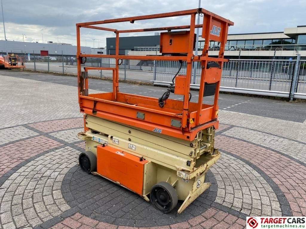 JLG 6RS Electric Scissor Work Lift 779cm - Ψαλιδωτό ανυψωτικό: φωτογραφία 2 JLG 6RS Electric Scissor Work Lift 779cm - Ψαλιδωτό ανυψωτικό: φωτογραφία 2