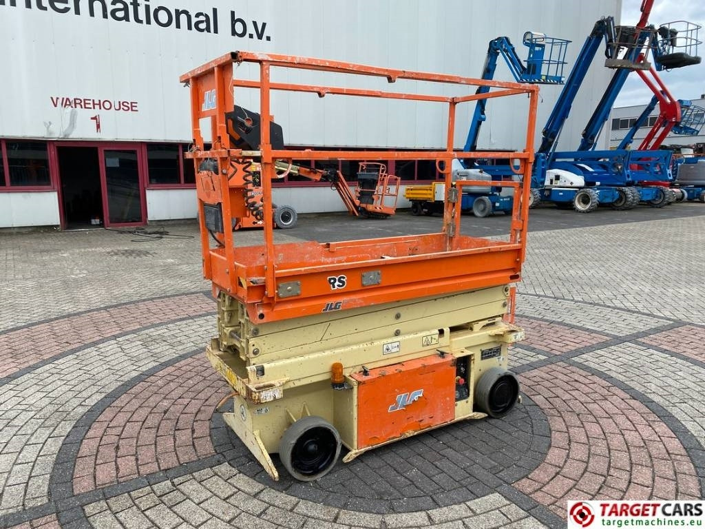 JLG 6RS Electric Scissor Work Lift 779cm - Ψαλιδωτό ανυψωτικό: φωτογραφία 1 JLG 6RS Electric Scissor Work Lift 779cm - Ψαλιδωτό ανυψωτικό: φωτογραφία 1