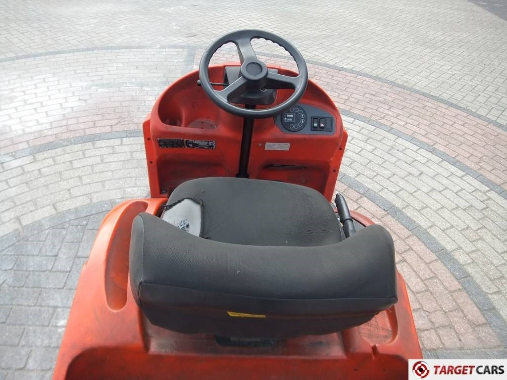 Μίσθωση Linde P60Z Electric Tow Truck Tractor 6000KG  Linde P60Z Electric Tow Truck Tractor 6000KG: φωτογραφία 16