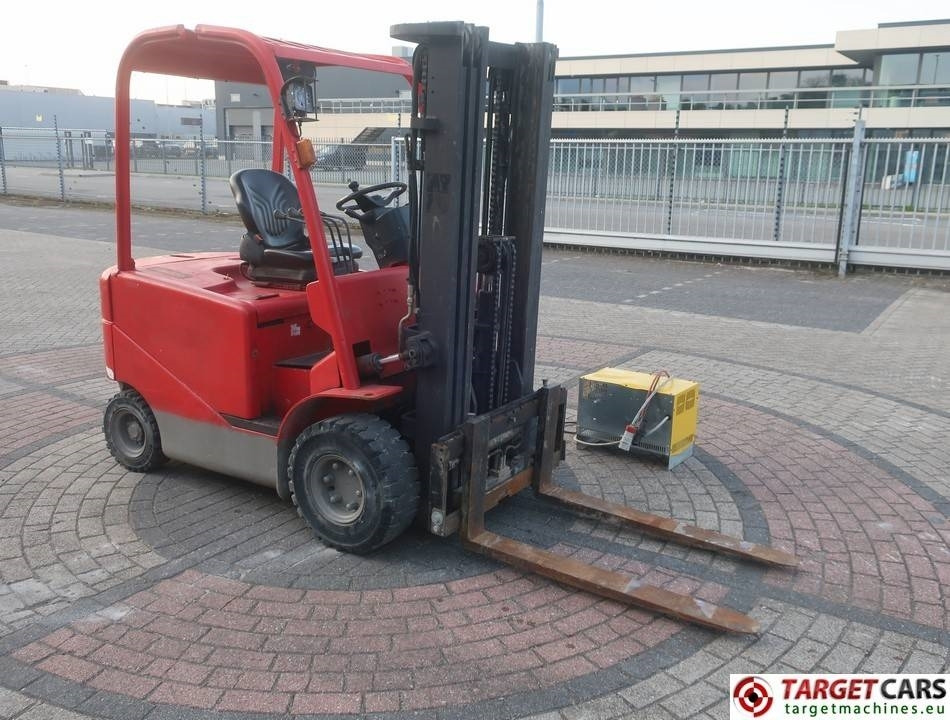 Manitou ME425 Electric 4wheel Forklift 2500KG Triplex450cm - Ηλεκτροκίνητο περονοφόρο: φωτογραφία 2 Manitou ME425 Electric 4wheel Forklift 2500KG Triplex450cm - Ηλεκτροκίνητο περονοφόρο: φωτογραφία 2