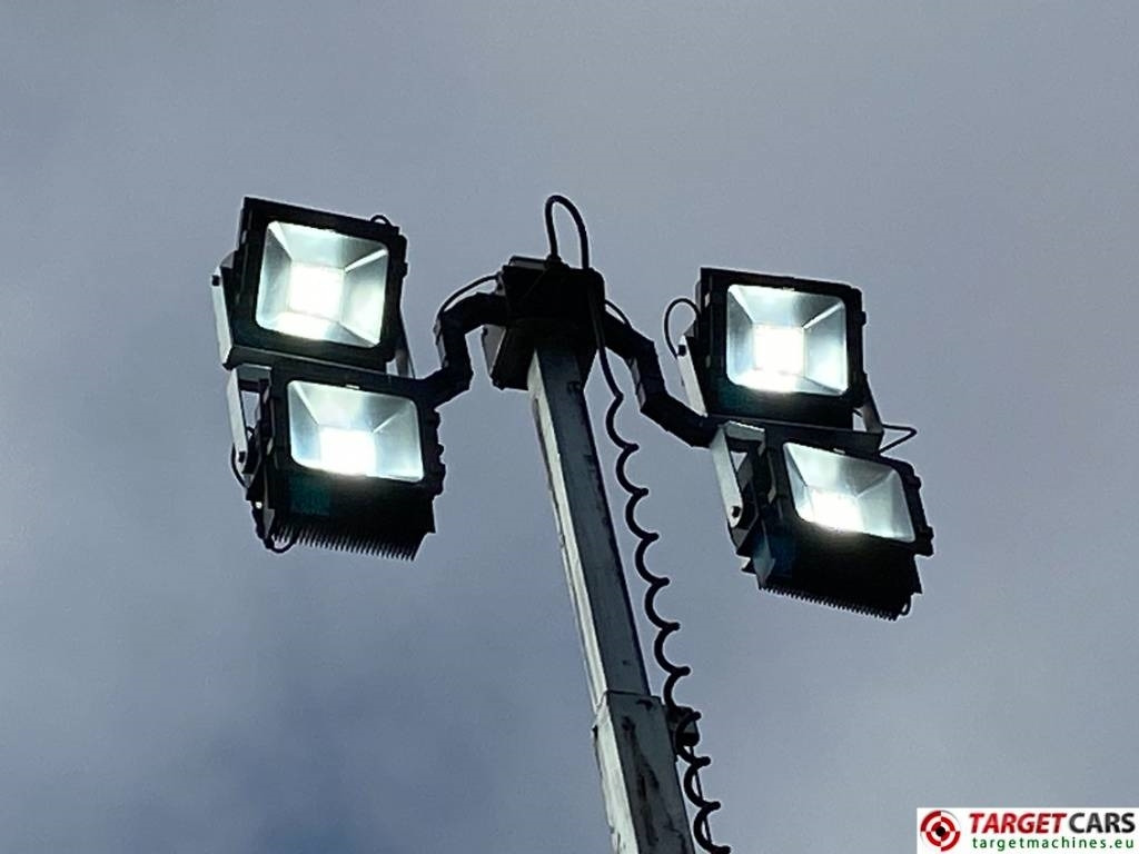 Πύργος φωτισμού SMC SL80 Tower Light SL80K 4x300W Led: φωτογραφία 8