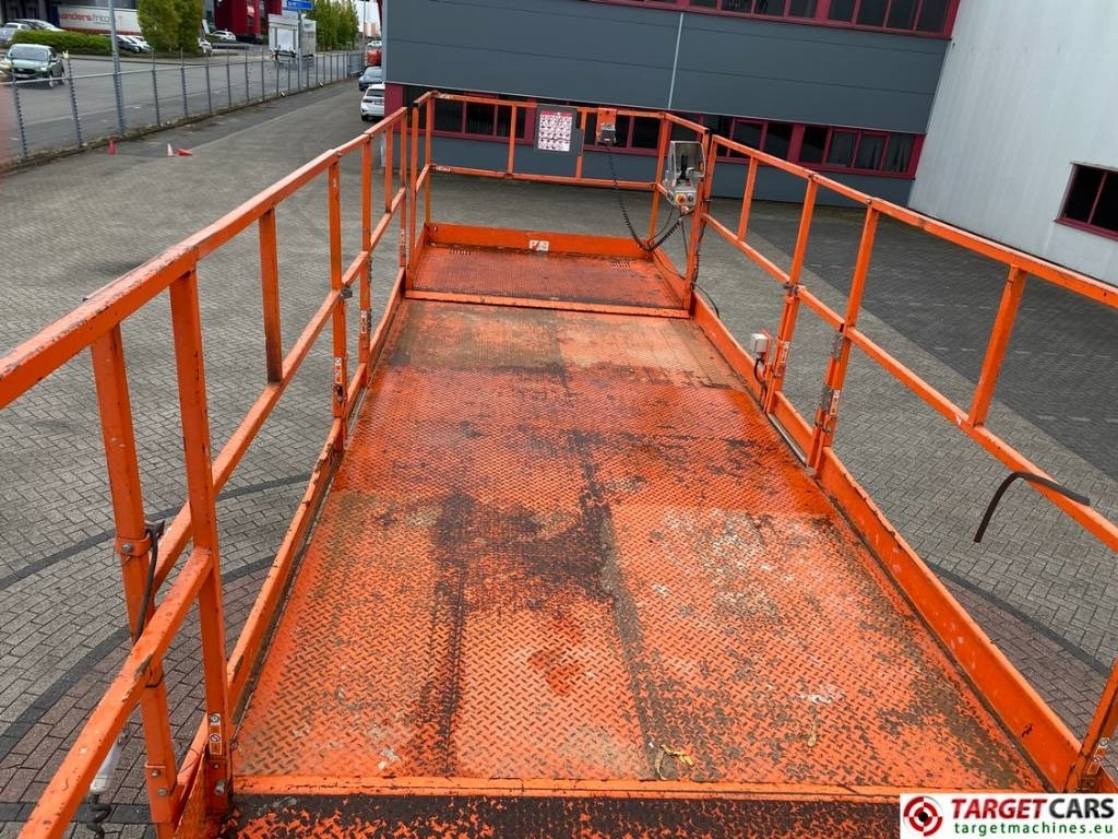 Ψαλιδωτό ανυψωτικό SkyJack SJ9250 RT Diesel 4x4 Scissor Work Lift 1720cm: φωτογραφία 40 Ψαλιδωτό ανυψωτικό SkyJack SJ9250 RT Diesel 4x4 Scissor Work Lift 1720cm: φωτογραφία 40