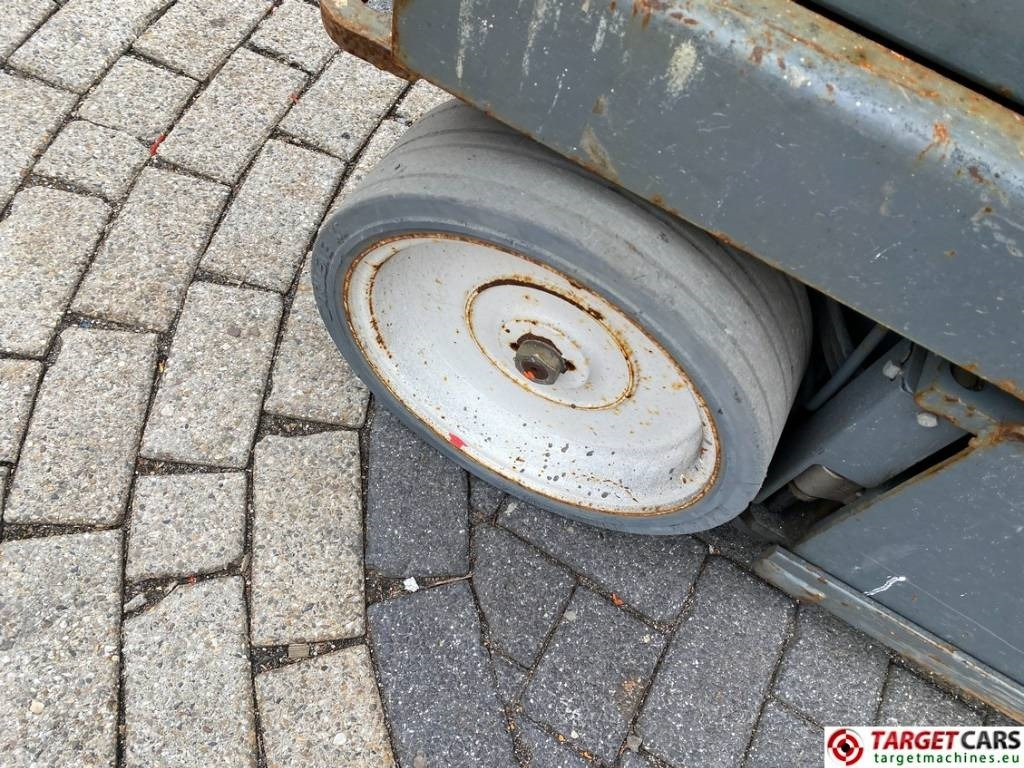 Ψαλιδωτό ανυψωτικό SkyJack SJIII-3226 Electric 3226 Scissor Work Lift 990cm: φωτογραφία 23 Ψαλιδωτό ανυψωτικό SkyJack SJIII-3226 Electric 3226 Scissor Work Lift 990cm: φωτογραφία 23