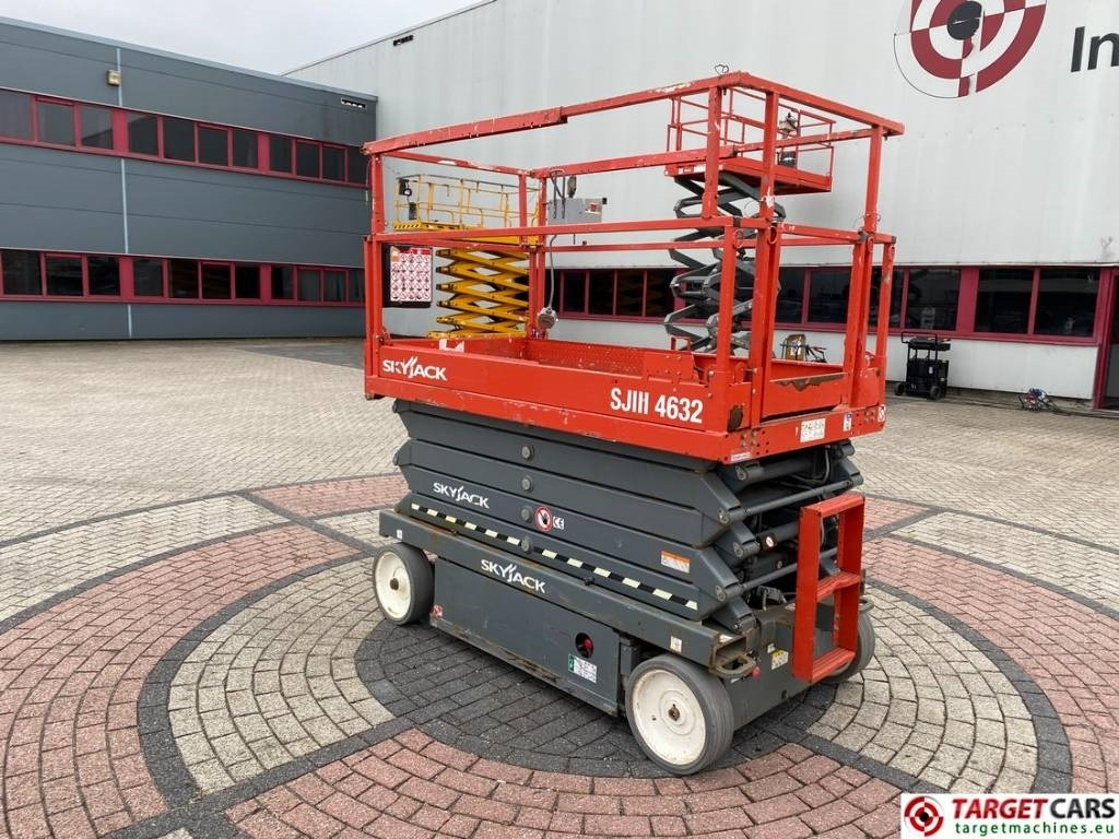 SkyJack SJIII-4632 Electric 4632 Scissor Work lift 1170cm - Ψαλιδωτό ανυψωτικό: φωτογραφία 4 SkyJack SJIII-4632 Electric 4632 Scissor Work lift 1170cm - Ψαλιδωτό ανυψωτικό: φωτογραφία 4