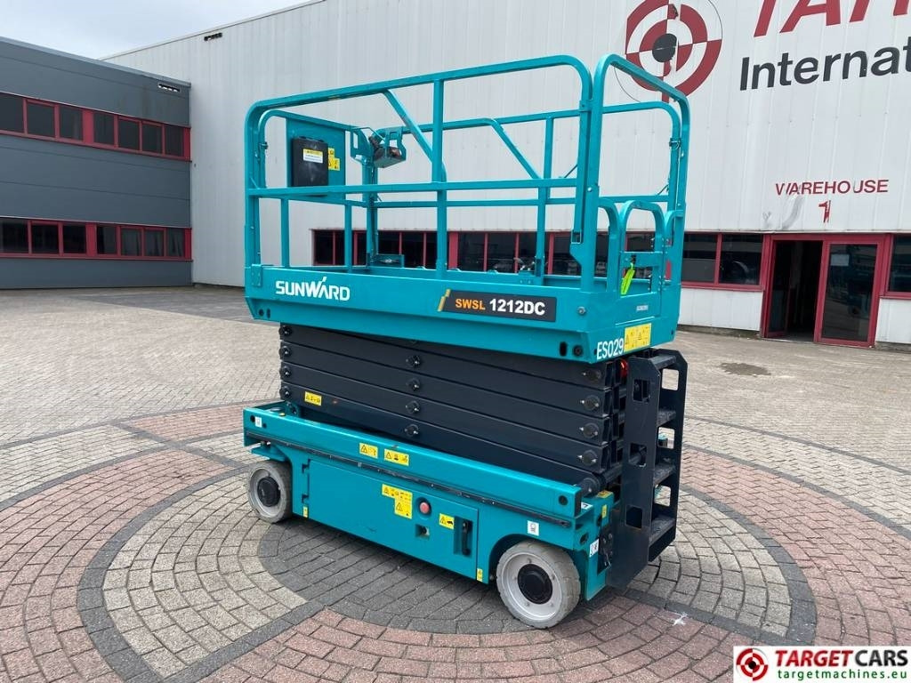 Sunward SWSL1212DC Electric Scissor Work LIft 1200cm - Ψαλιδωτό ανυψωτικό: φωτογραφία 4 Sunward SWSL1212DC Electric Scissor Work LIft 1200cm - Ψαλιδωτό ανυψωτικό: φωτογραφία 4