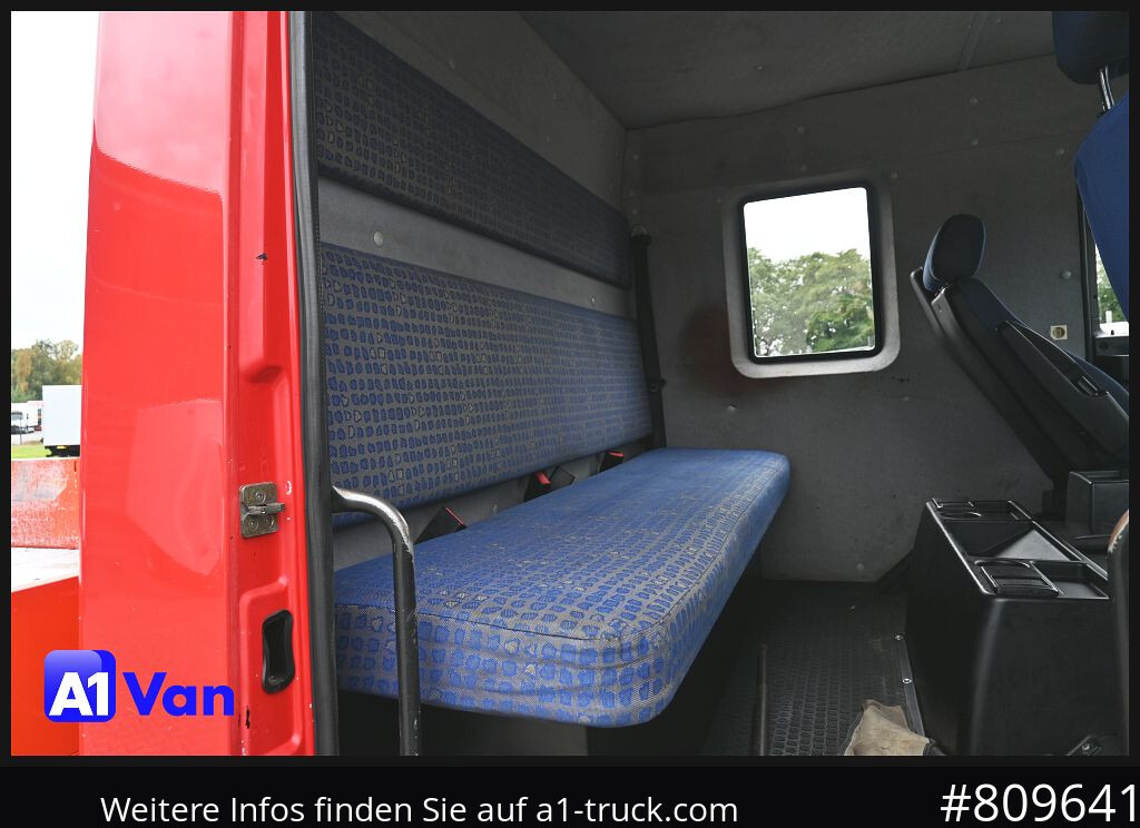 MAN MAN LE 8.180 Pritsche Doka, Automatik, AHK, 6-Sitzer - Μικρό φορτηγό με καρότσα: φωτογραφία 3 MAN MAN LE 8.180 Pritsche Doka, Automatik, AHK, 6-Sitzer - Μικρό φορτηγό με καρότσα: φωτογραφία 3