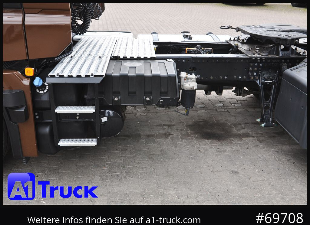 MAN TGX 18,480 BLS Intarder, Standklima, Soundsystem - Τράκτορας: φωτογραφία 2 MAN TGX 18,480 BLS Intarder, Standklima, Soundsystem - Τράκτορας: φωτογραφία 2