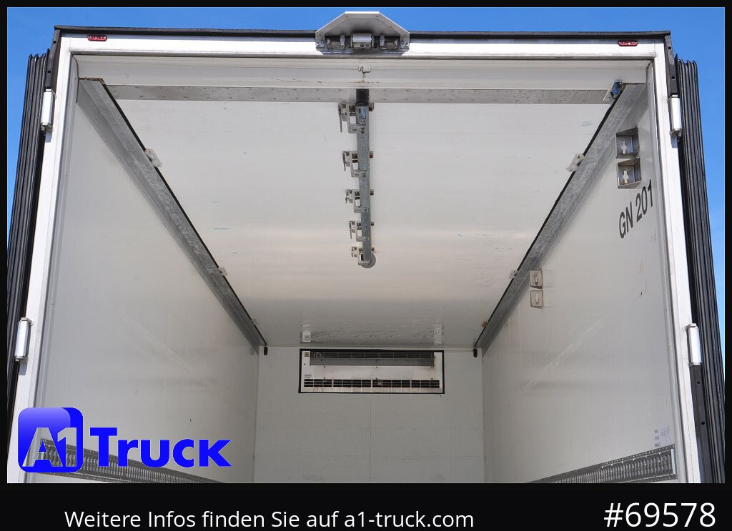 MERCEDES-BENZ 1524 BL Mitsubishi Schmitz Türen + LBW, - Φορτηγό ψυγείο: φωτογραφία 2 MERCEDES-BENZ 1524 BL Mitsubishi Schmitz Türen + LBW, - Φορτηγό ψυγείο: φωτογραφία 2