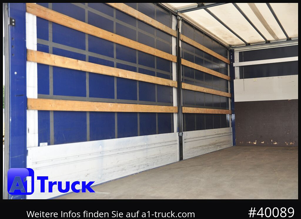 RENAULT D 240, 4x2, Ladebordwand, LBW, guter Zustand - Φορτηγό μουσαμάς: φωτογραφία 2 RENAULT D 240, 4x2, Ladebordwand, LBW, guter Zustand - Φορτηγό μουσαμάς: φωτογραφία 2