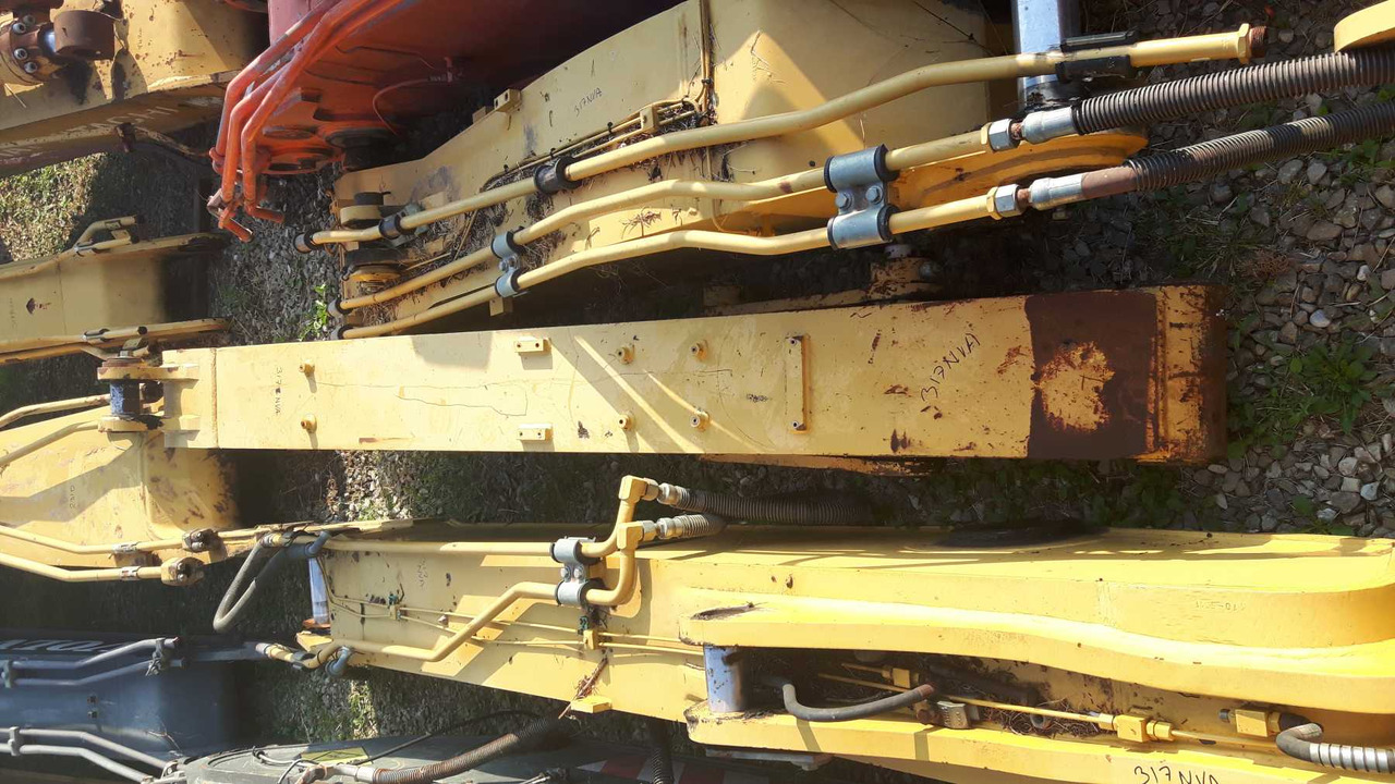 Caterpillar 317B LN STICK CON PERNI E BIELLE - Αμάξωμα και εξωτερικό για Κατασκευή μηχανήματα: φωτογραφία 2 Caterpillar 317B LN STICK CON PERNI E BIELLE - Αμάξωμα και εξωτερικό για Κατασκευή μηχανήματα: φωτογραφία 2