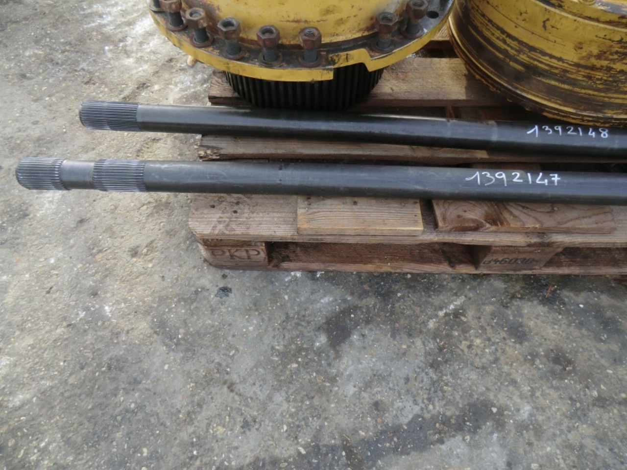 Caterpillar 735 Semiasse con una filettatura - Μετάδοσης κίνησης για Κατασκευή μηχανήματα: φωτογραφία 2 Caterpillar 735 Semiasse con una filettatura - Μετάδοσης κίνησης για Κατασκευή μηχανήματα: φωτογραφία 2