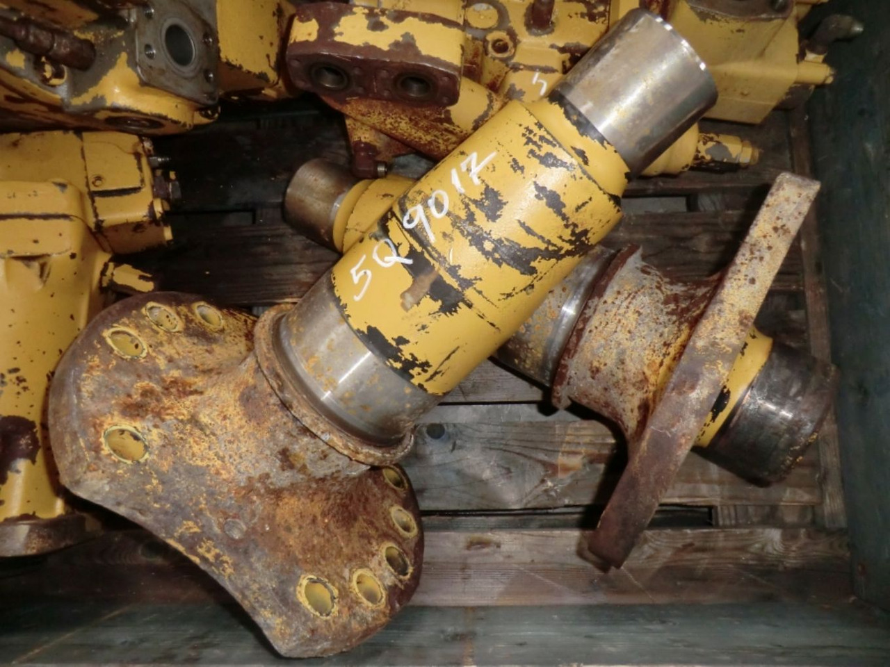 Caterpillar 963C ALBERI SOSTEGNO CARRO - Ανταλλακτικά συστήματος κύλισης για Κατασκευή μηχανήματα: φωτογραφία 2 Caterpillar 963C ALBERI SOSTEGNO CARRO - Ανταλλακτικά συστήματος κύλισης για Κατασκευή μηχανήματα: φωτογραφία 2