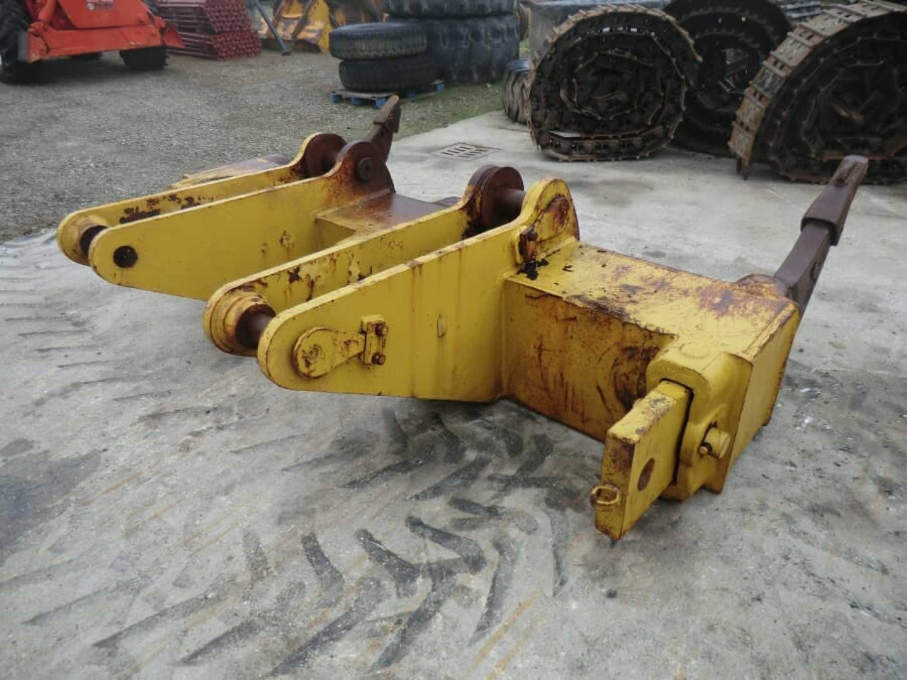 Caterpillar D9G D9H ripper parallelogramma a 3 posizioni, 4 cilindri, con 3 denti (uno mancante), compreso di supporto. - Νύχι για Κατασκευή μηχανήματα: φωτογραφία 4 Caterpillar D9G D9H ripper parallelogramma a 3 posizioni, 4 cilindri, con 3 denti (uno mancante), compreso di supporto. - Νύχι για Κατασκευή μηχανήματα: φωτογραφία 4