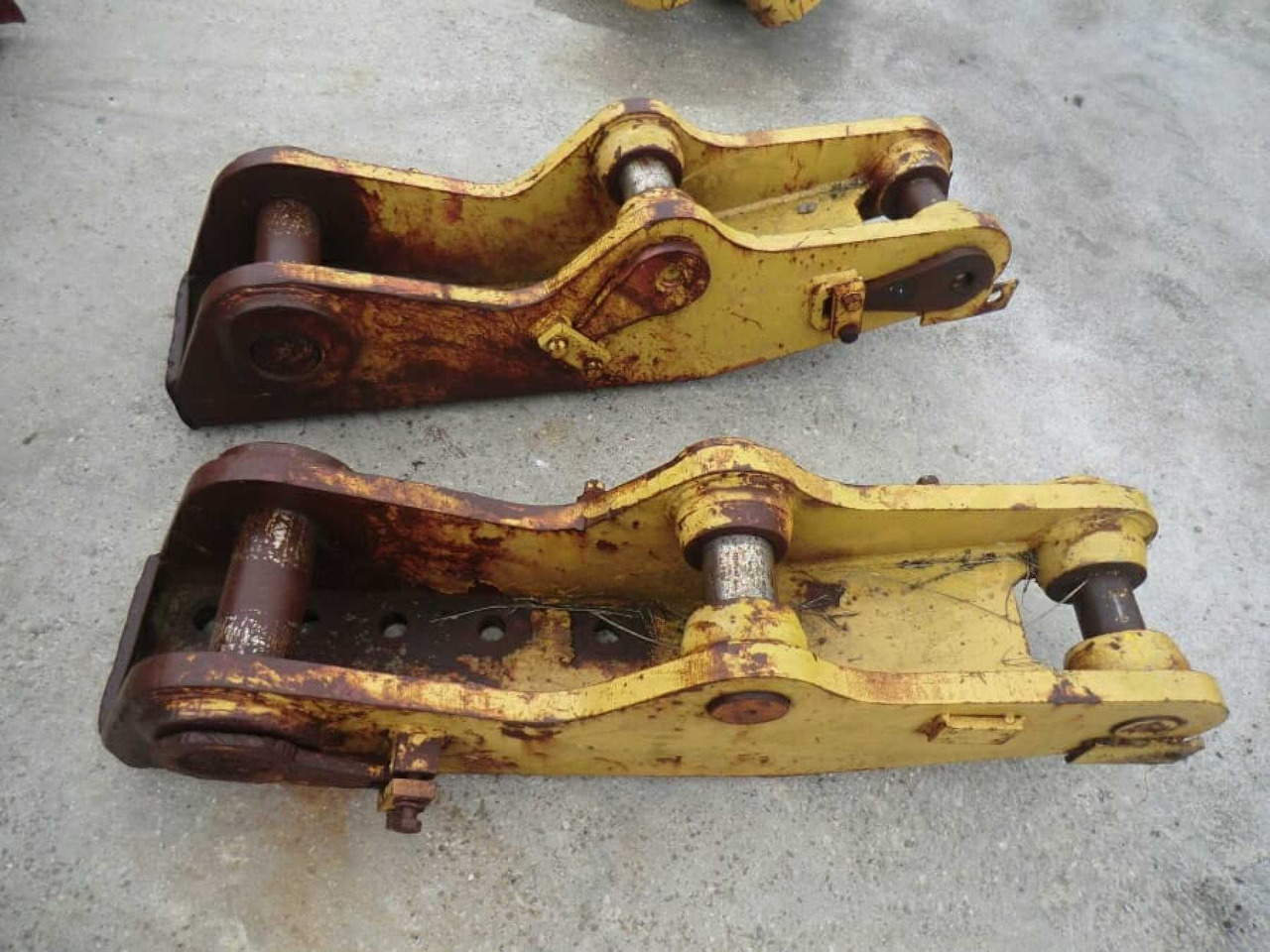 Caterpillar D9G D9H ripper parallelogramma a 3 posizioni, 4 cilindri, con 3 denti (uno mancante), compreso di supporto. - Νύχι για Κατασκευή μηχανήματα: φωτογραφία 3 Caterpillar D9G D9H ripper parallelogramma a 3 posizioni, 4 cilindri, con 3 denti (uno mancante), compreso di supporto. - Νύχι για Κατασκευή μηχανήματα: φωτογραφία 3