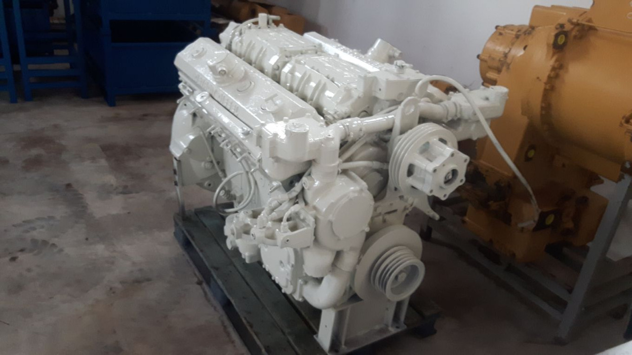 DETROIT DIESEL 12V71 MOTORE REVISIONATO (ENGINE NO. 71237406).COMPLETO DI N. 2 TURBO E VENTOLA. - Κινητήρας για Κατασκευή μηχανήματα: φωτογραφία 1 DETROIT DIESEL 12V71 MOTORE REVISIONATO (ENGINE NO. 71237406).COMPLETO DI N. 2 TURBO E VENTOLA. - Κινητήρας για Κατασκευή μηχανήματα: φωτογραφία 1