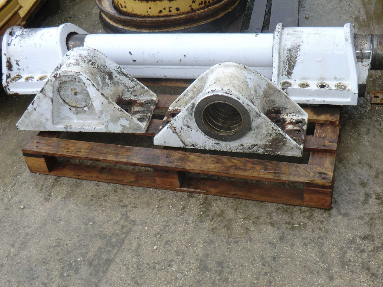 PERLINI DP655 SUPPORTI CASSONE - Αμάξωμα και εξωτερικό για Κατασκευή μηχανήματα: φωτογραφία 1 PERLINI DP655 SUPPORTI CASSONE - Αμάξωμα και εξωτερικό για Κατασκευή μηχανήματα: φωτογραφία 1