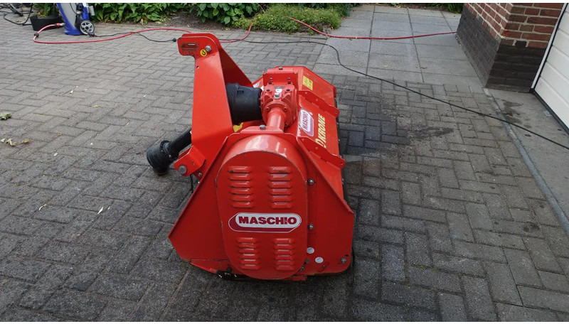 Maschio Birba 135 Klepelmaaier - Μηχανή συγκομιδής: φωτογραφία 4 Maschio Birba 135 Klepelmaaier - Μηχανή συγκομιδής: φωτογραφία 4