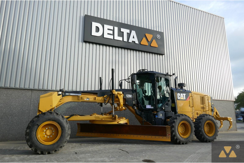 Caterpillar 12M3 - Γκρέιντερ: φωτογραφία 4 Caterpillar 12M3 - Γκρέιντερ: φωτογραφία 4