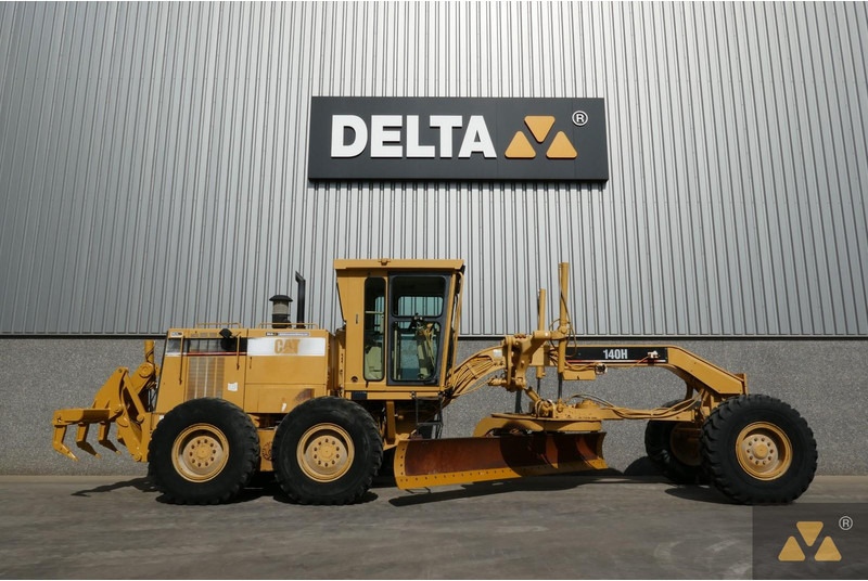 Caterpillar 140H - Γκρέιντερ: φωτογραφία 2 Caterpillar 140H - Γκρέιντερ: φωτογραφία 2