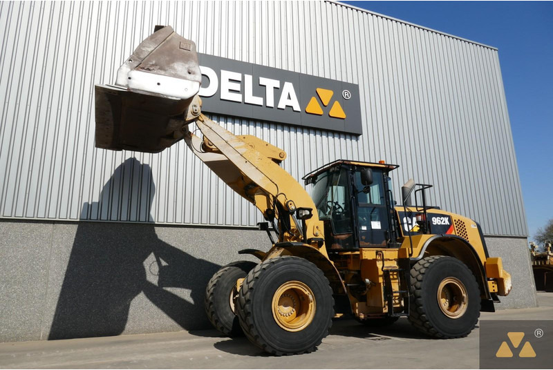 Caterpillar 962K - Ελαστιχοφόρος φορτωτής: φωτογραφία 3 Caterpillar 962K - Ελαστιχοφόρος φορτωτής: φωτογραφία 3