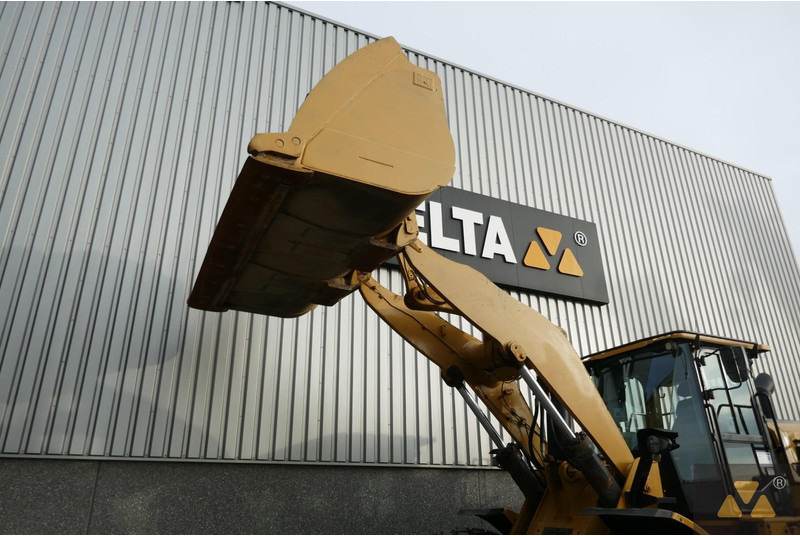 Ελαστιχοφόρος φορτωτής Caterpillar 972M: φωτογραφία 16 Ελαστιχοφόρος φορτωτής Caterpillar 972M: φωτογραφία 16