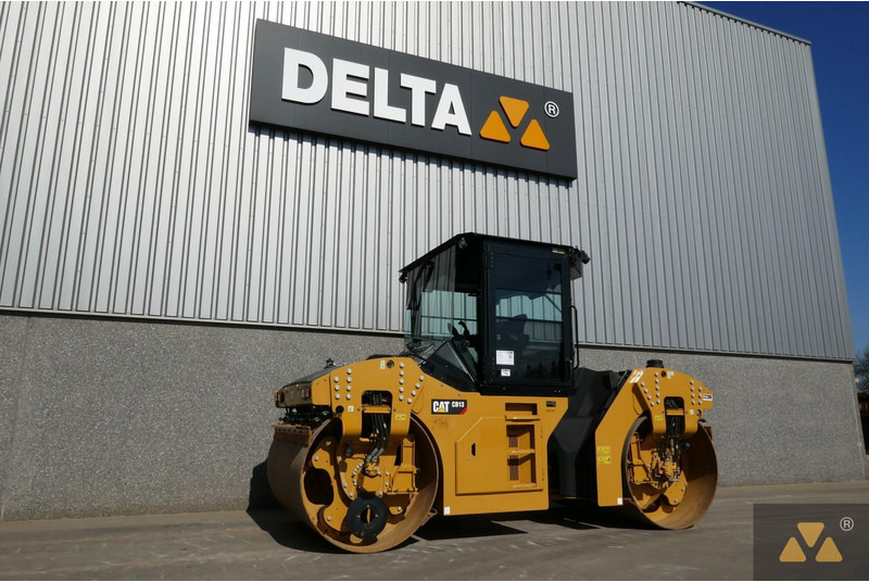 Caterpillar CB13 - Οδοστρωτήρας: φωτογραφία 4 Caterpillar CB13 - Οδοστρωτήρας: φωτογραφία 4