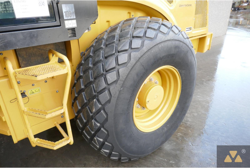 Οδοστρωτήρας Caterpillar CS64B: φωτογραφία 14