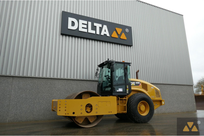 Caterpillar CS68B - Οδοστρωτήρας: φωτογραφία 4 Caterpillar CS68B - Οδοστρωτήρας: φωτογραφία 4