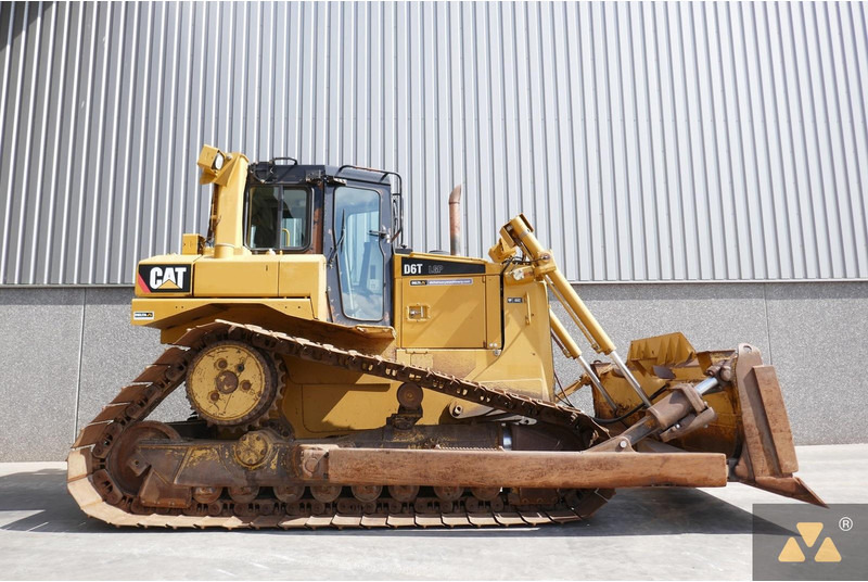 Caterpillar D6T LGP - Μπουλντόζα: φωτογραφία 2 Caterpillar D6T LGP - Μπουλντόζα: φωτογραφία 2