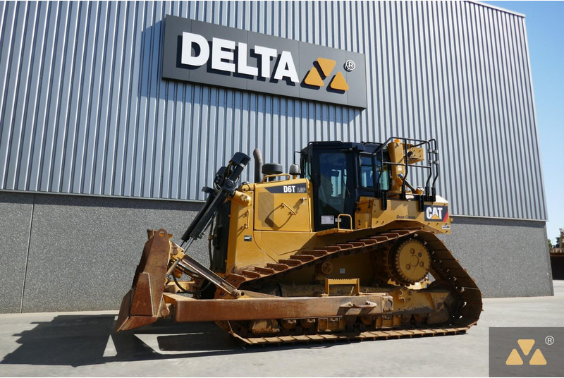 Caterpillar D6T LGP - Μπουλντόζα: φωτογραφία 4 Caterpillar D6T LGP - Μπουλντόζα: φωτογραφία 4