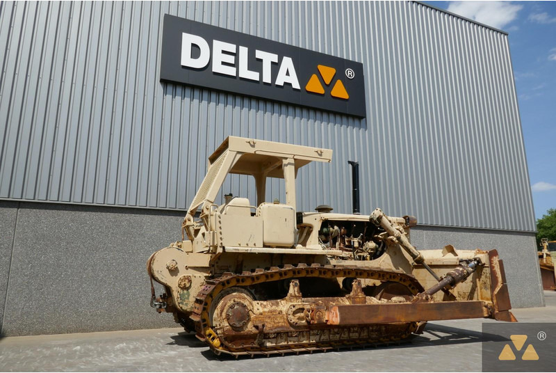 Caterpillar D7G Ex-army - Μπουλντόζα: φωτογραφία 5 Caterpillar D7G Ex-army - Μπουλντόζα: φωτογραφία 5