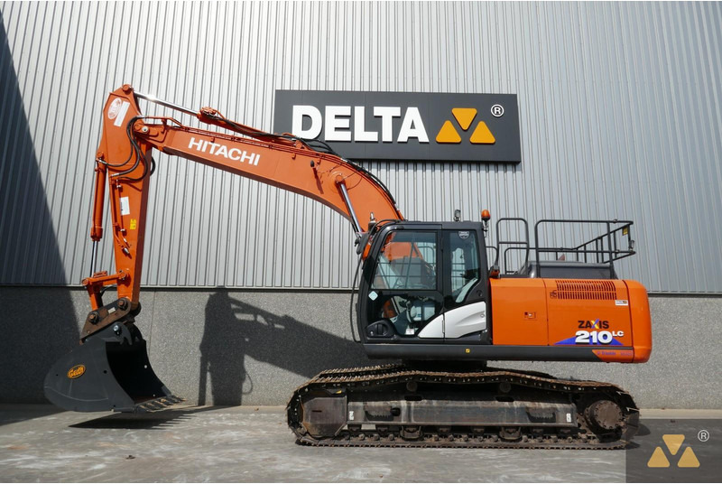 Hitachi ZX210LC-6 - Ερπυστριοφόρος εκσκαφέας: φωτογραφία 1 Hitachi ZX210LC-6 - Ερπυστριοφόρος εκσκαφέας: φωτογραφία 1