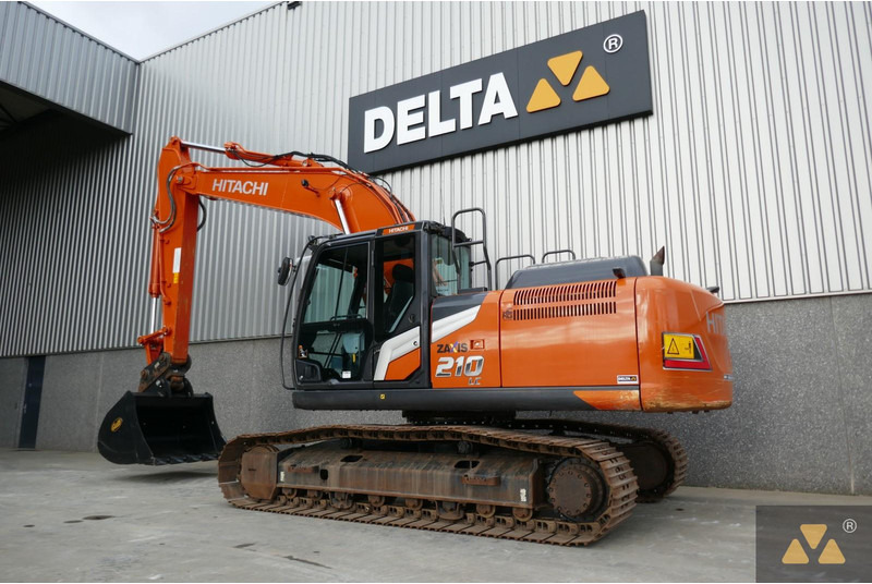 Hitachi ZX210LC-7 - Ερπυστριοφόρος εκσκαφέας: φωτογραφία 4 Hitachi ZX210LC-7 - Ερπυστριοφόρος εκσκαφέας: φωτογραφία 4