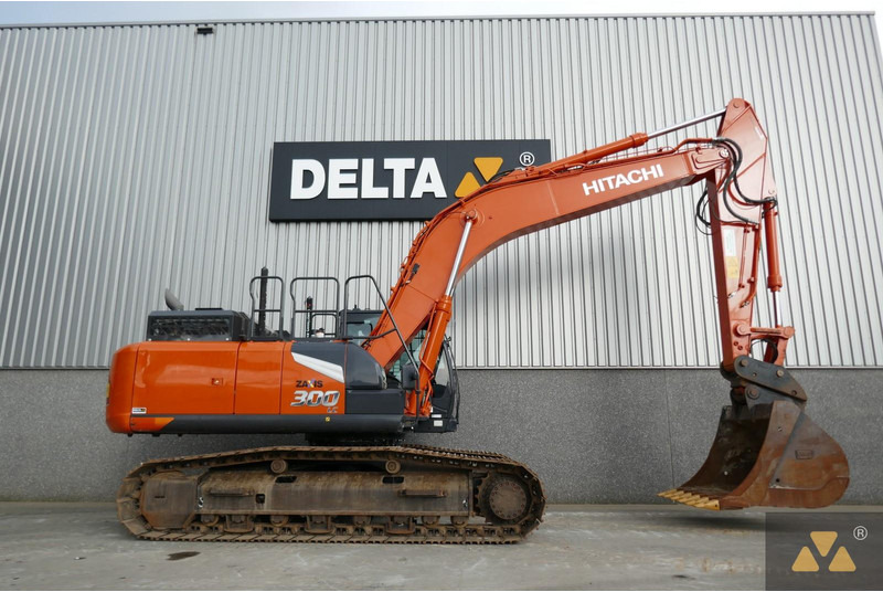 Hitachi ZX300LC-7 - Ερπυστριοφόρος εκσκαφέας: φωτογραφία 2 Hitachi ZX300LC-7 - Ερπυστριοφόρος εκσκαφέας: φωτογραφία 2