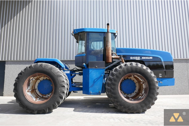 New Holland 9482 - Τρακτέρ: φωτογραφία 2 New Holland 9482 - Τρακτέρ: φωτογραφία 2