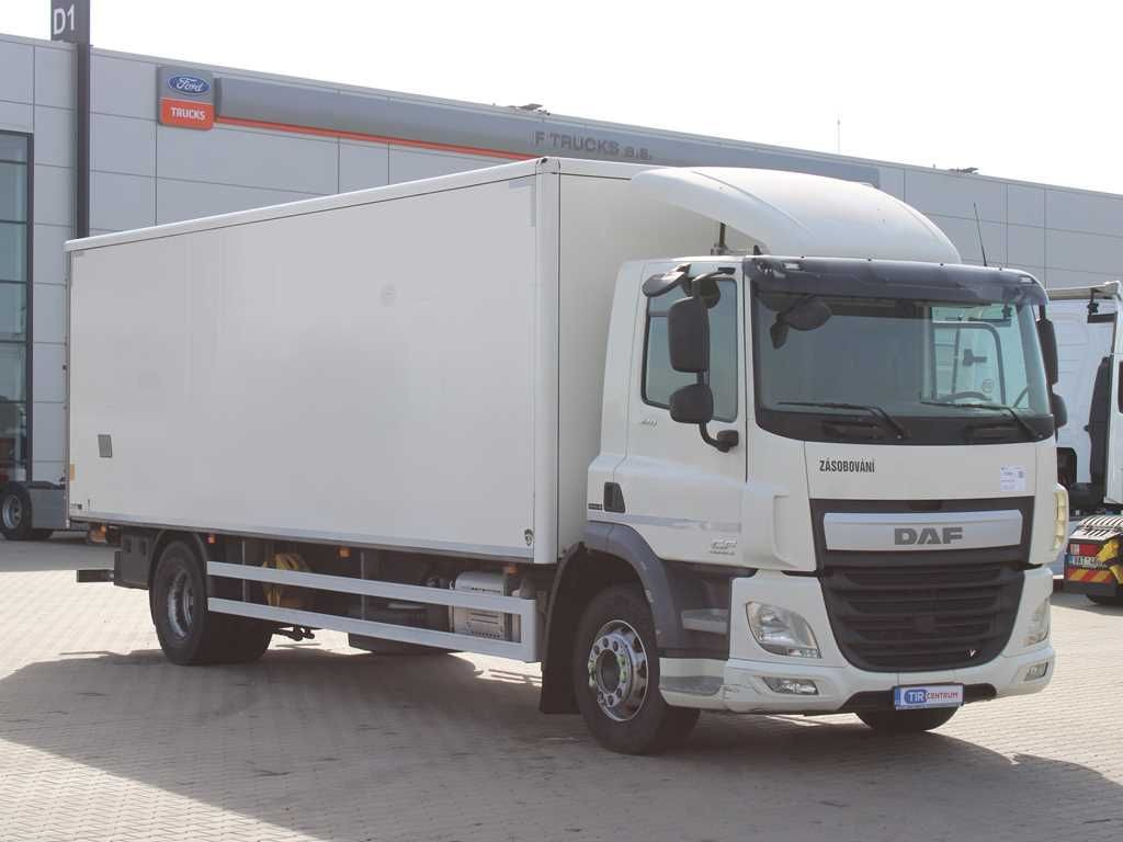 DAF CF 320, TAIL LIFT, EURO 6 - Φορτηγό κόφα: φωτογραφία 2 DAF CF 320, TAIL LIFT, EURO 6 - Φορτηγό κόφα: φωτογραφία 2