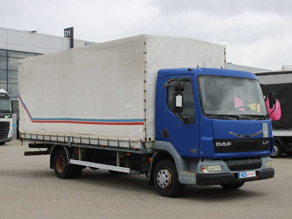 DAF FA LF 45.170 E10, EURO 3 - Φορτηγό μουσαμάς: φωτογραφία 3 DAF FA LF 45.170 E10, EURO 3 - Φορτηγό μουσαμάς: φωτογραφία 3