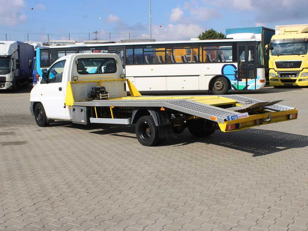 Hyundai H1 TRUCK, EURO 3, DRIVEWAYS, WINCH, TIRES 90% - Φορτηγό ρυμούλκησης: φωτογραφία 5 Hyundai H1 TRUCK, EURO 3, DRIVEWAYS, WINCH, TIRES 90% - Φορτηγό ρυμούλκησης: φωτογραφία 5