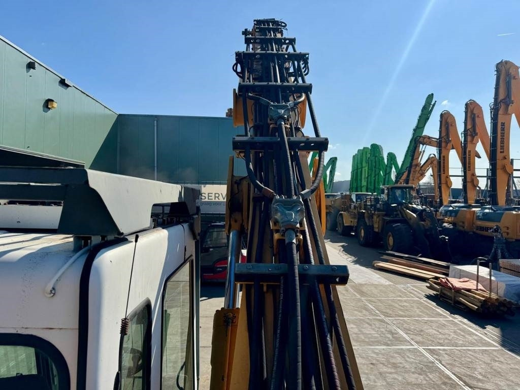 Μηχάνημα Διαχείρισης Υλικών Liebherr A 924 B: φωτογραφία 13