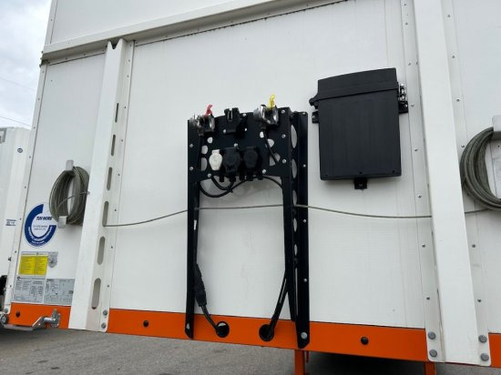 Berger SAPL 24 LTN Light, 5730 kg, 1A lift, 3A gelenkt - Επικαθήμενο κουρτίνα: φωτογραφία 5 Berger SAPL 24 LTN Light, 5730 kg, 1A lift, 3A gelenkt - Επικαθήμενο κουρτίνα: φωτογραφία 5